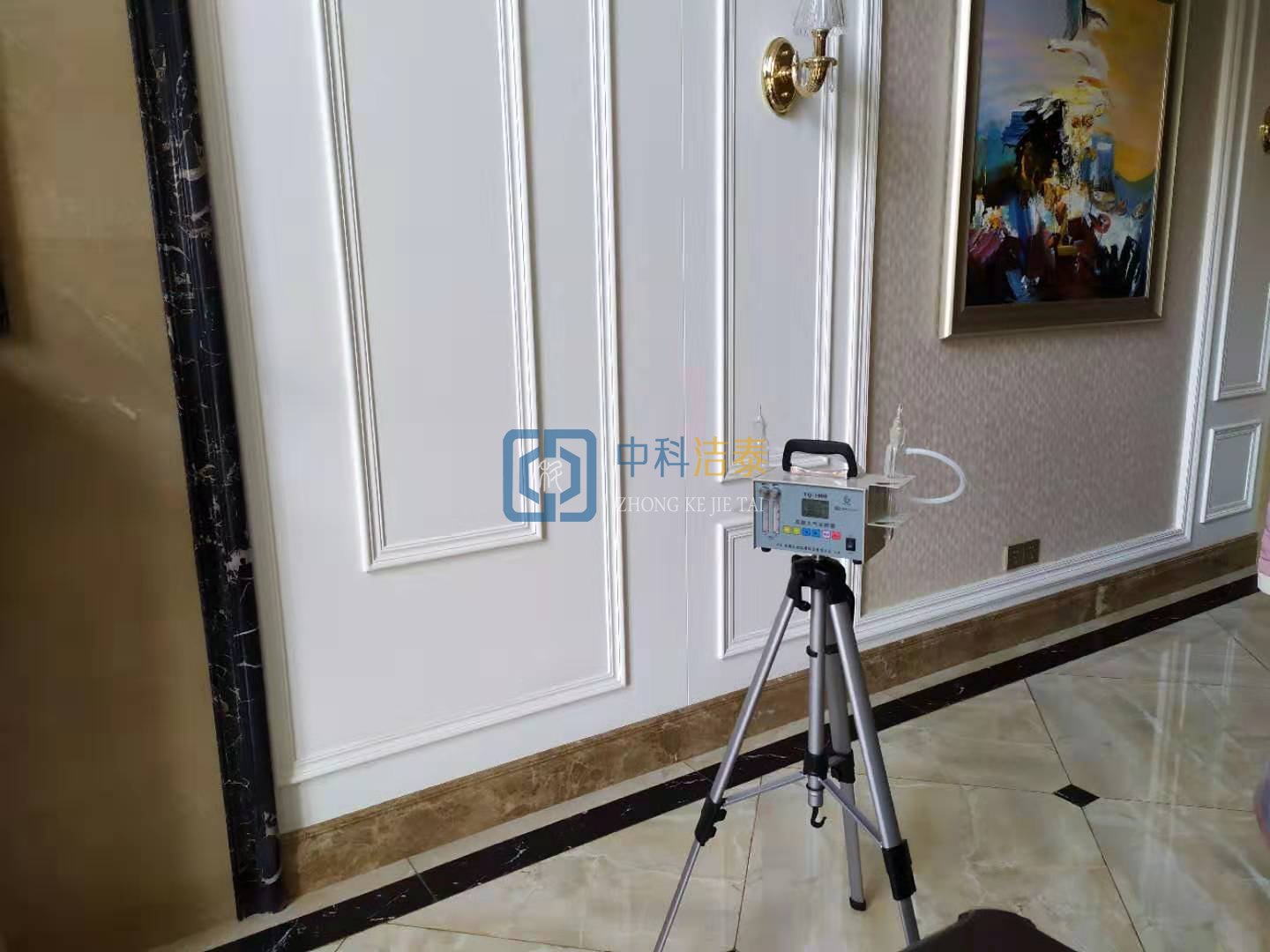 蔚蓝卡地亚别墅甲醛检测